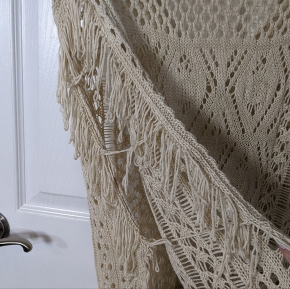 Y2K‎ Windsor Bohemian Crochet Fringe Open Side V-Neck Shawl Top Size S/M - Picture 6 of 8